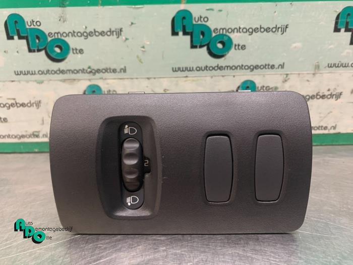 Commutateur phare hauteur réglable d'un Renault Clio (Clio, Renault, -, 3 mois de garantie, Utilisé