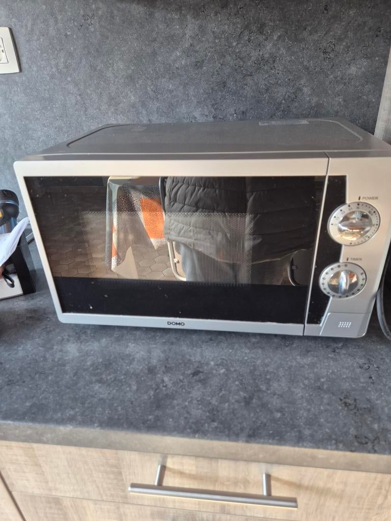 Microgolf oven, Elektronische apparatuur, Microgolfovens, Ophalen, Oven