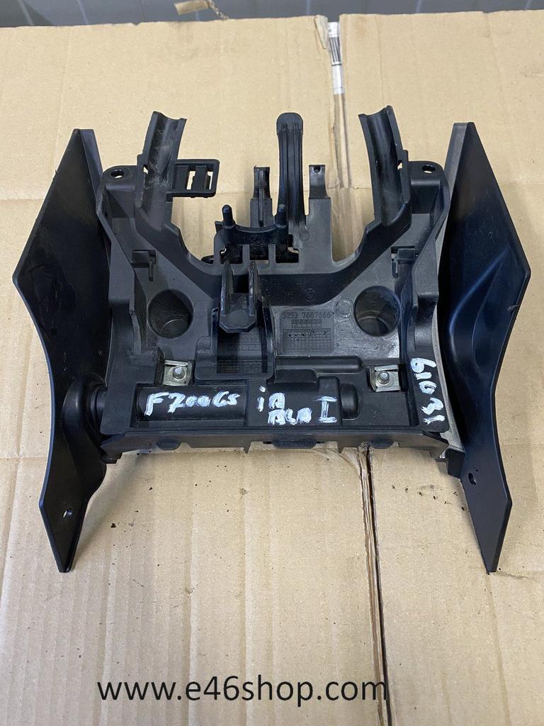 PLASTIC KAP / HOUDER ABS POMP BMW F700GS OE 7687666, Gebruikt, -, -, Ophalen of Verzenden