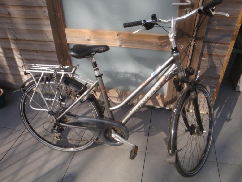 DAMESFIETS TREK T200, Ophalen, Gebruikt