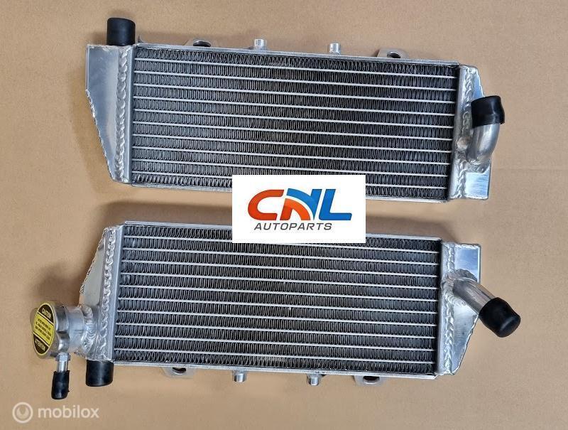 Radiateur Husqvarna FE/FC/FS 450/500/501 FE501FS450 FC250 20, Motos, Pièces | Toutes-marques, Neuf, Enlèvement ou Envoi