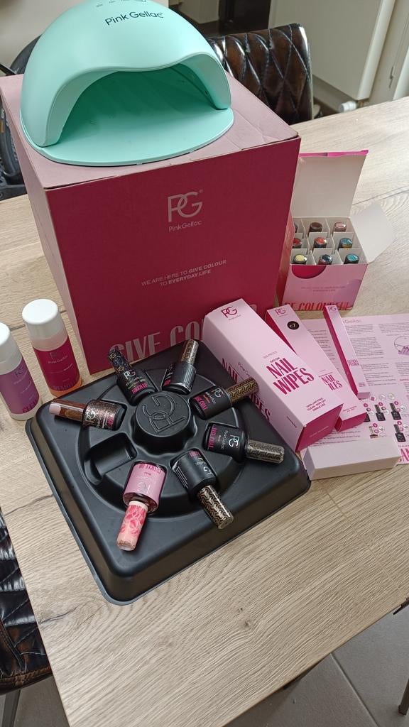 Pink gellac volledige set, Enlèvement