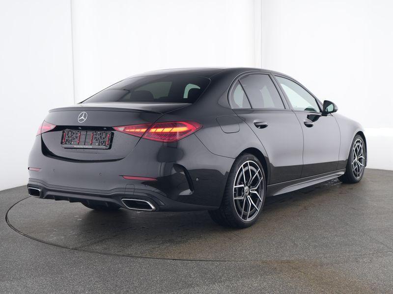 Mercedes-Benz C-klasse 180 Berline AMG Line | Panoramisch Da, Autos, Mercedes-Benz, 1800 kg, 4 portes, Entreprise, 1496 cm³