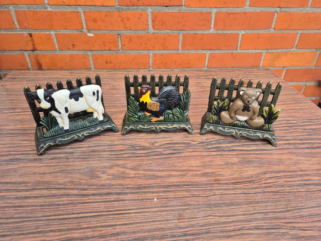 Brieven of servette houders in metaal met kip koe beertje, Ophalen