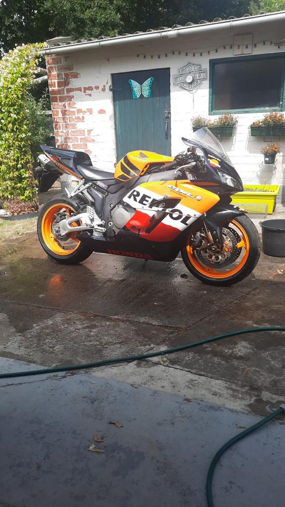 Honda cbr 1000rr repsol, Motos, Motos | Honda, Particulier, Sport