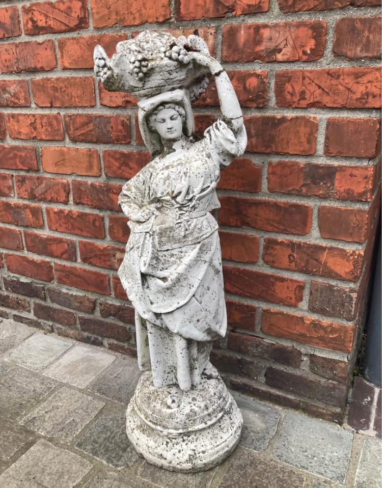 Massief stenen beeld hoogte 77 cm, Tuin en Terras, Ophalen, Gebruikt