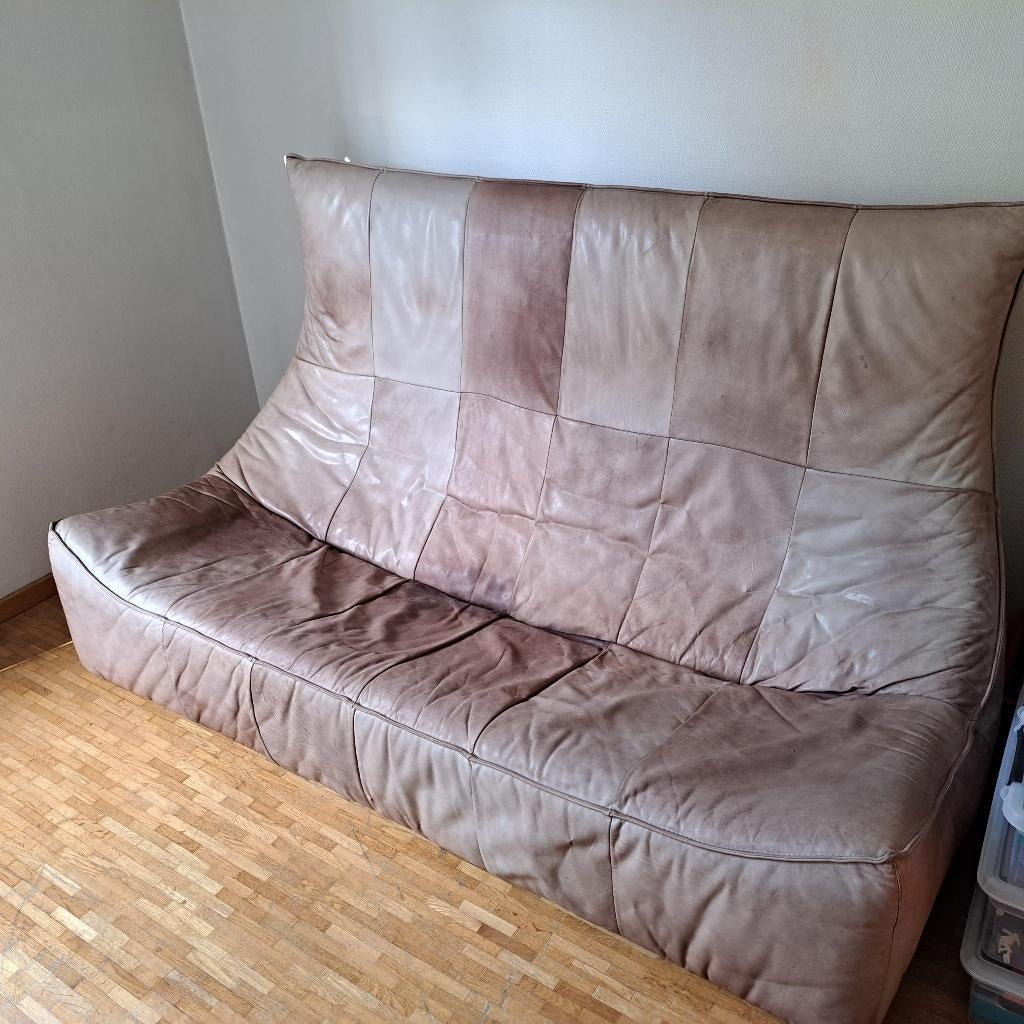 The Rock sofa by Gerard van den Berg, Antiek en Kunst, Ophalen