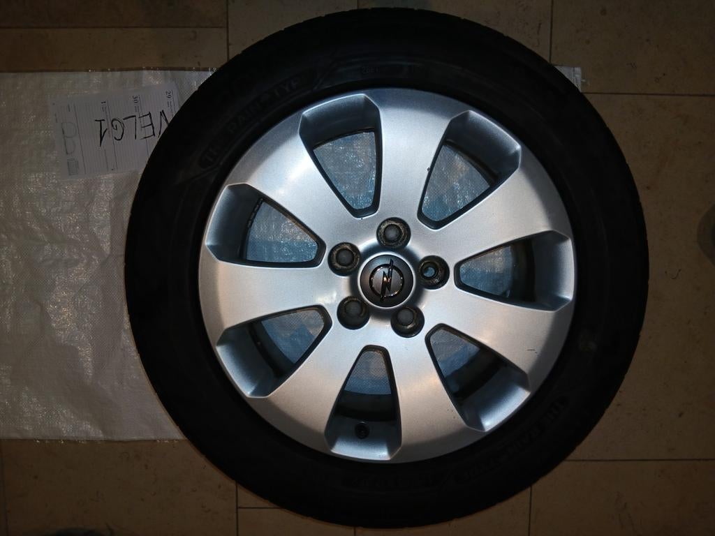 Originele Opel Insignia 17 inch  velgen met banden., Ophalen, 17 inch, Band(en)
