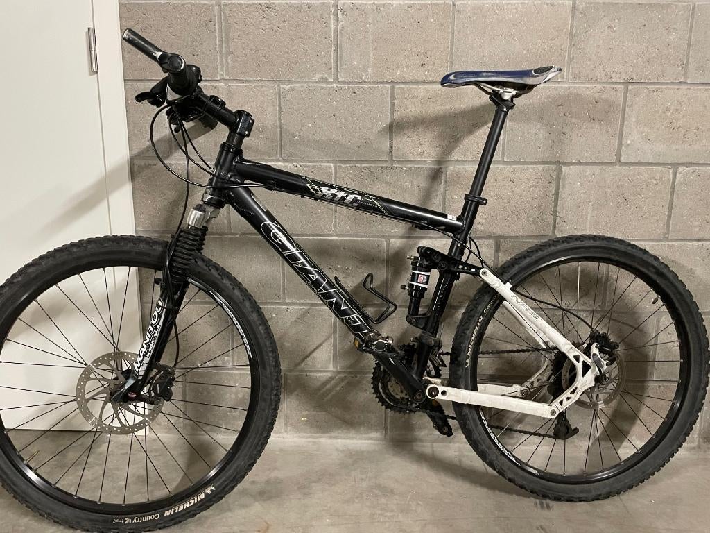 Mountainbike GIANT, Vélos & Vélomoteurs, 26 pouces, 10 à 15 vitesses, 57 à 61 cm, Giant