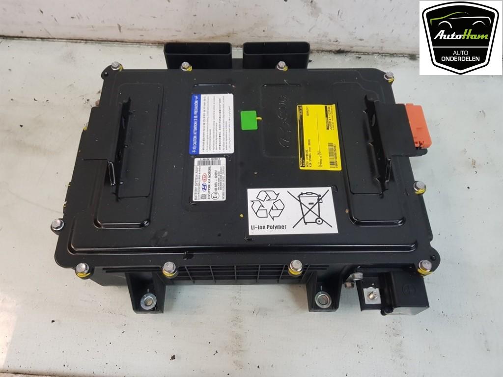 BATTERIE HAUT VOLTAGE Kia Stonic (YB) (|375M0G4000|), Kia, Info@kia.de, Utilisé, Theodor-Heuss-Allee 11
60486  Frankfurt am Main, DE