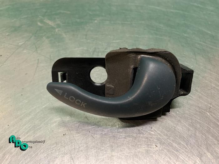 Portiergreep 2Deurs rechts van een Fiat Doblo (Doblo 00-), Gebruikt, -, -, Ophalen of Verzenden