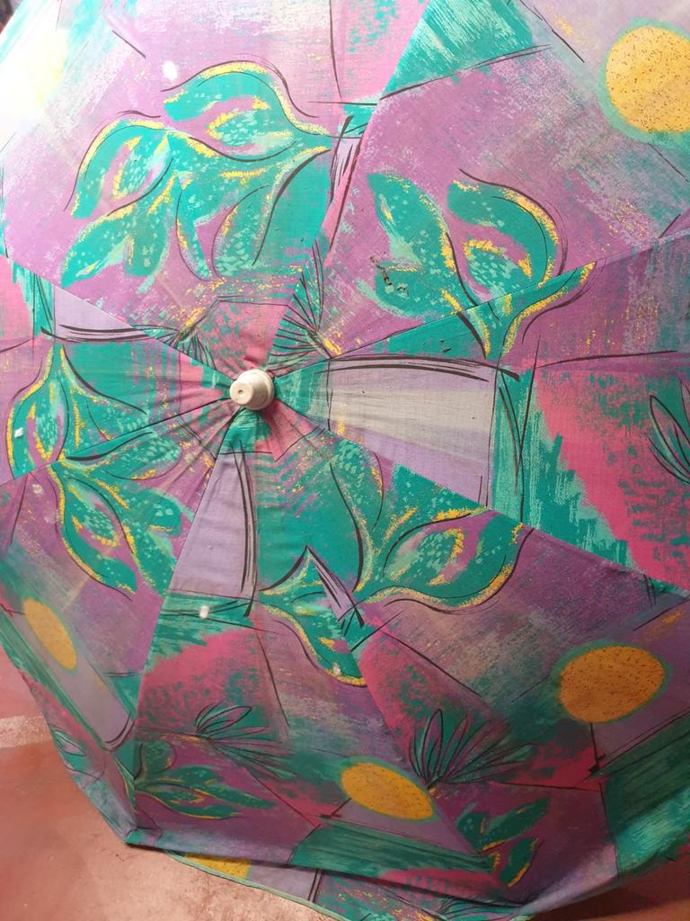 Parasol de jardin vintage, Bijoux, Sacs & Beauté, Parapluies, Enlèvement