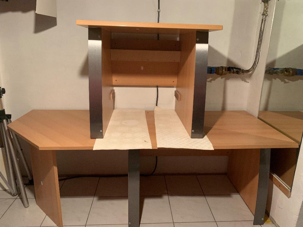 Bureau, Ophalen, Zo goed als nieuw