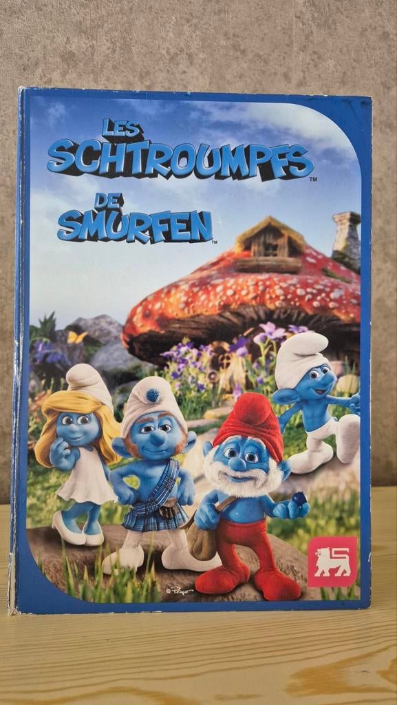 Volledige set Smurfenbox van Delhaize (spaaractie)., Ophalen