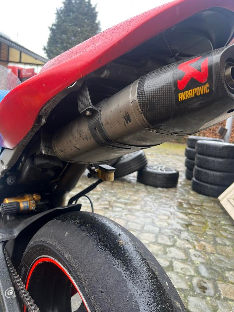 Akrapovic honda cbr600rr uitlaat, Motoren, Ophalen, Gebruikt
