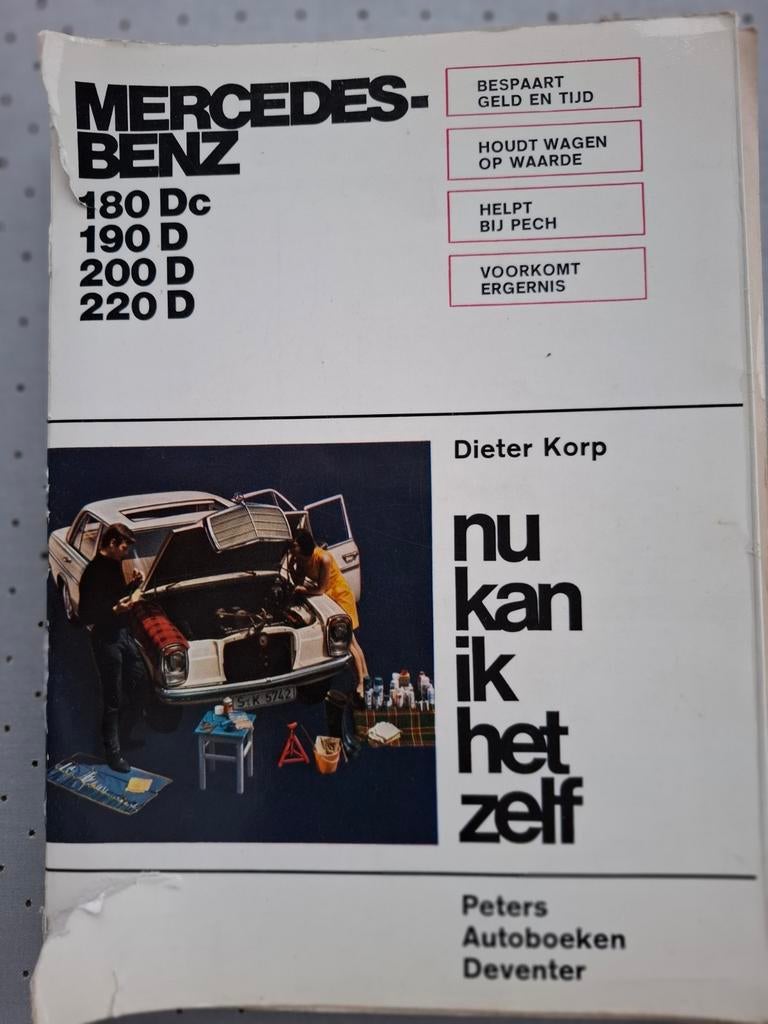 Mercedes 200D 220D, Enlèvement