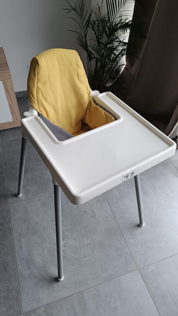 Chaise Ikea pour bébé, Enlèvement, Comme neuf, Autres types, Ceinture(s)