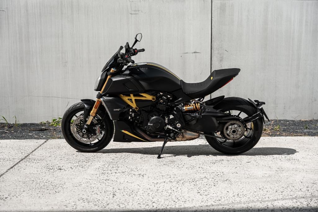 Ducati Diavel 1260 S - Black & Steel (Yellow) - 3050 Km - foto 3