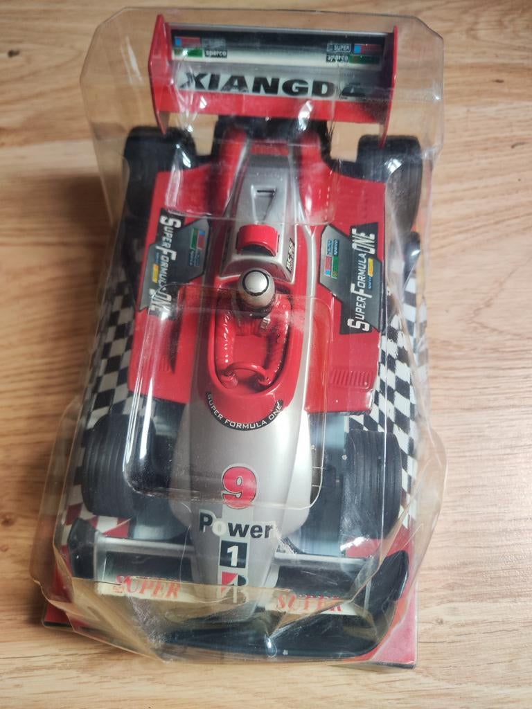 Voiture de course, Enlèvement, Neuf