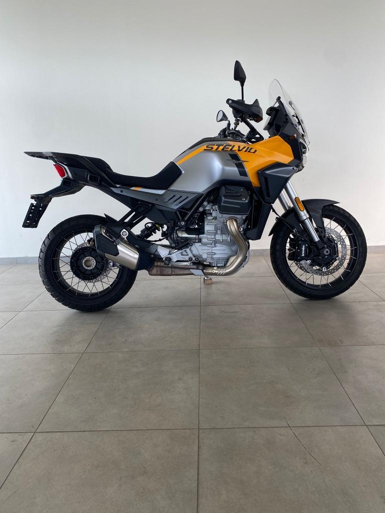 Moto Guzzi Stelvio, Permis Moto A, Entreprise, Plus de 35 kW, 2 cylindres