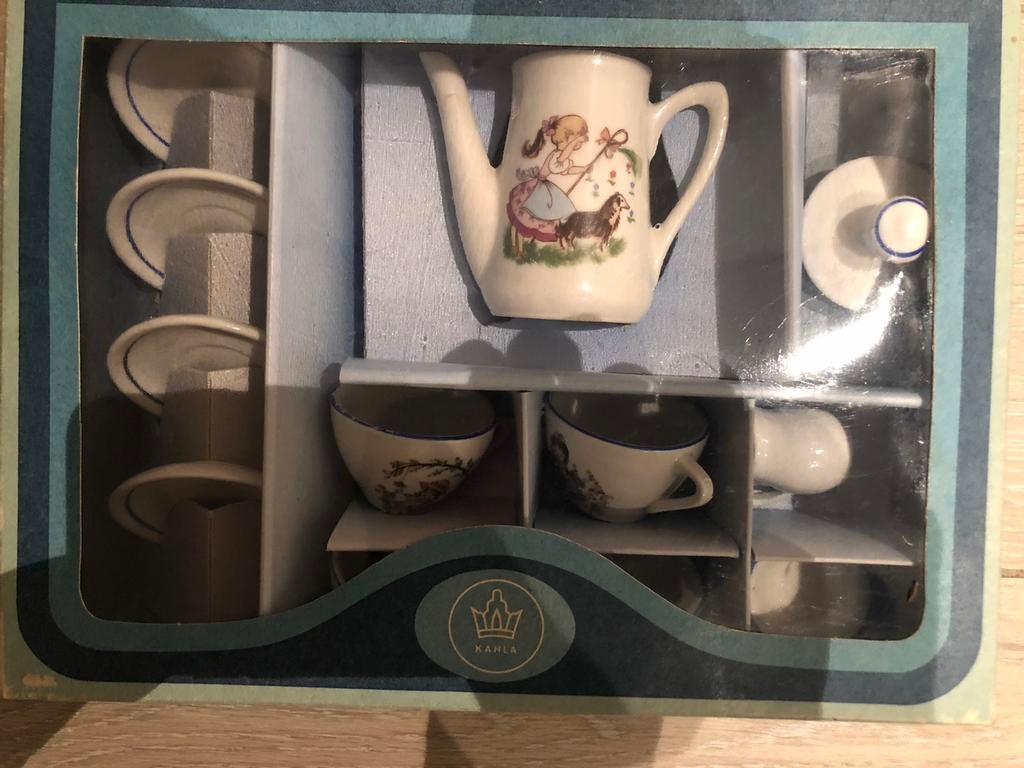 Vintage mini porseleinen servies, Ophalen, Zo goed als nieuw