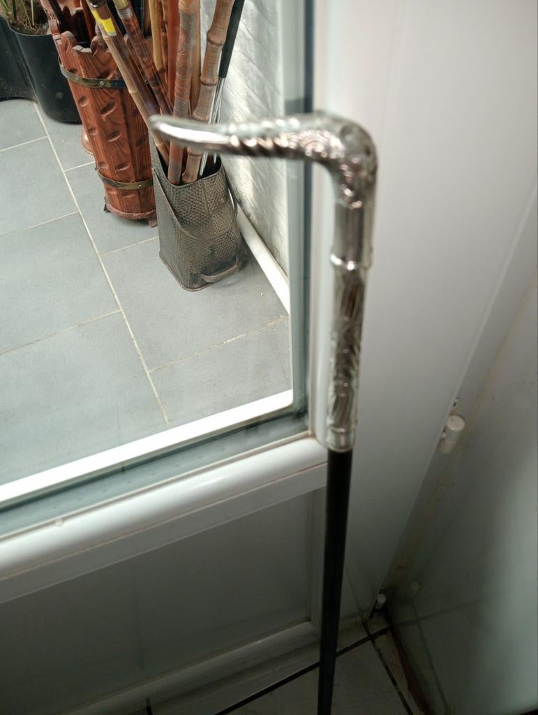 Canne argent, Antiquités & Art