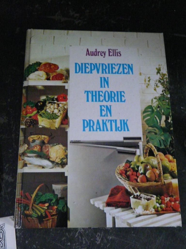 Diverse kookboeken voor oa diabetes, lekkernijen, tanjine..., Boeken, Gezond koken, Tapas, Hapjes en Dim Sum, Europa, Ophalen