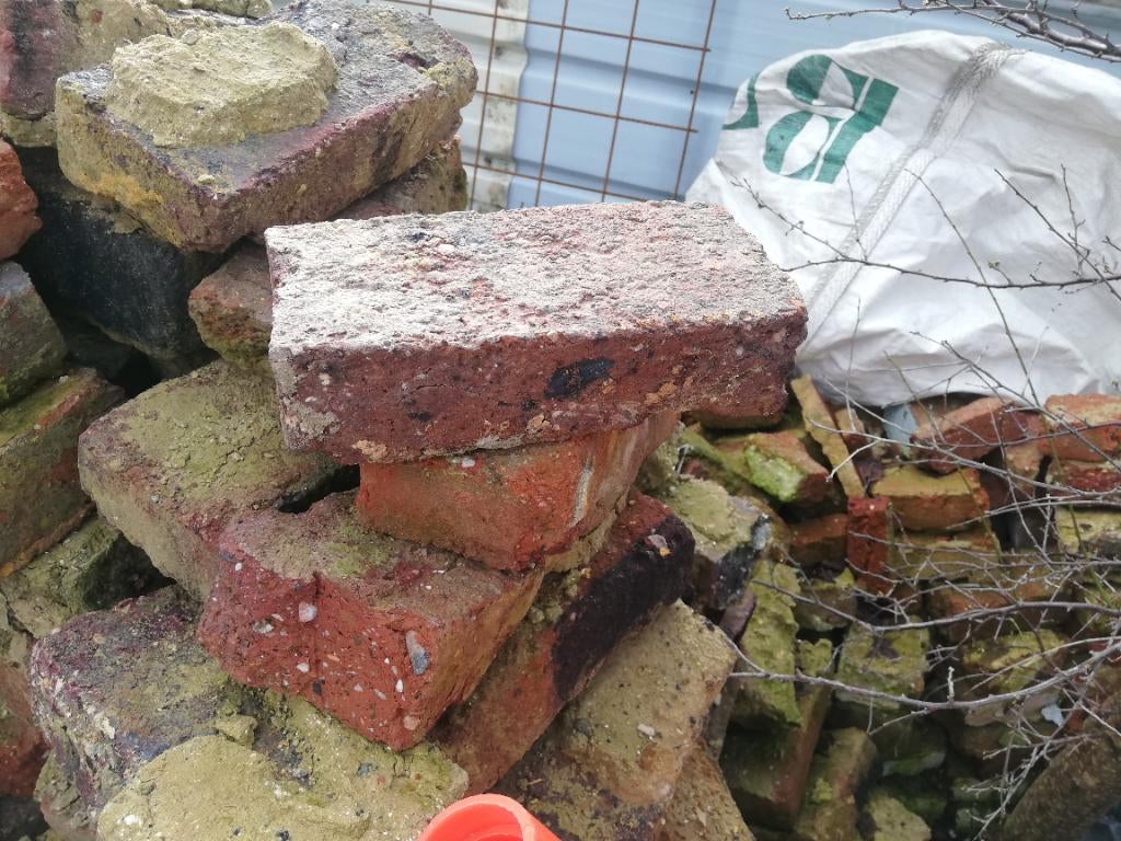 Antieke bakstenen Namur, Doe-het-zelf en Bouw, Metselstenen, Ophalen, Gebruikt, Bakstenen