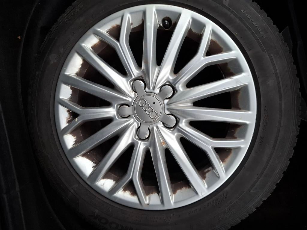 1 band met origineel audi velg 205-55-16, Autos : Pièces & Accessoires, Pneus & Jantes, Enlèvement, Pneu(s)