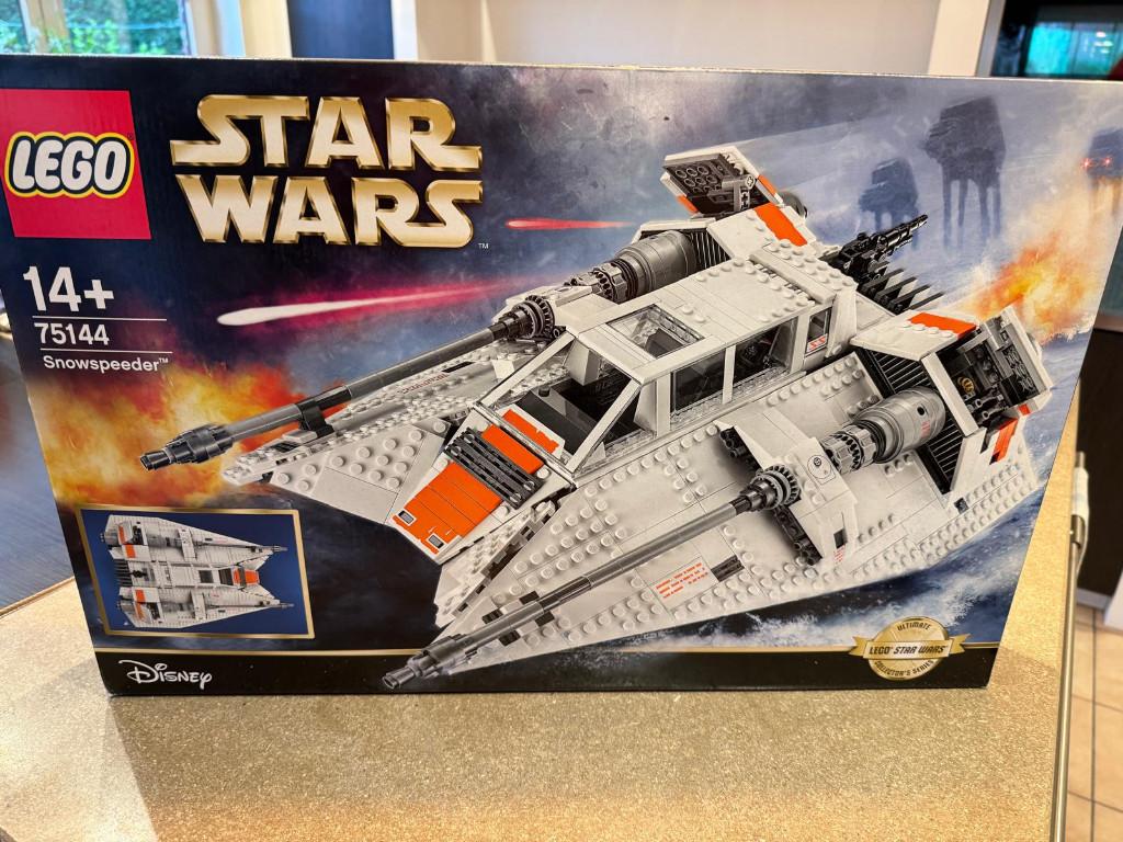 Lego  75144 Snowspeeder - Sealed / Mint, Ophalen, Nieuw, Complete set, Lego