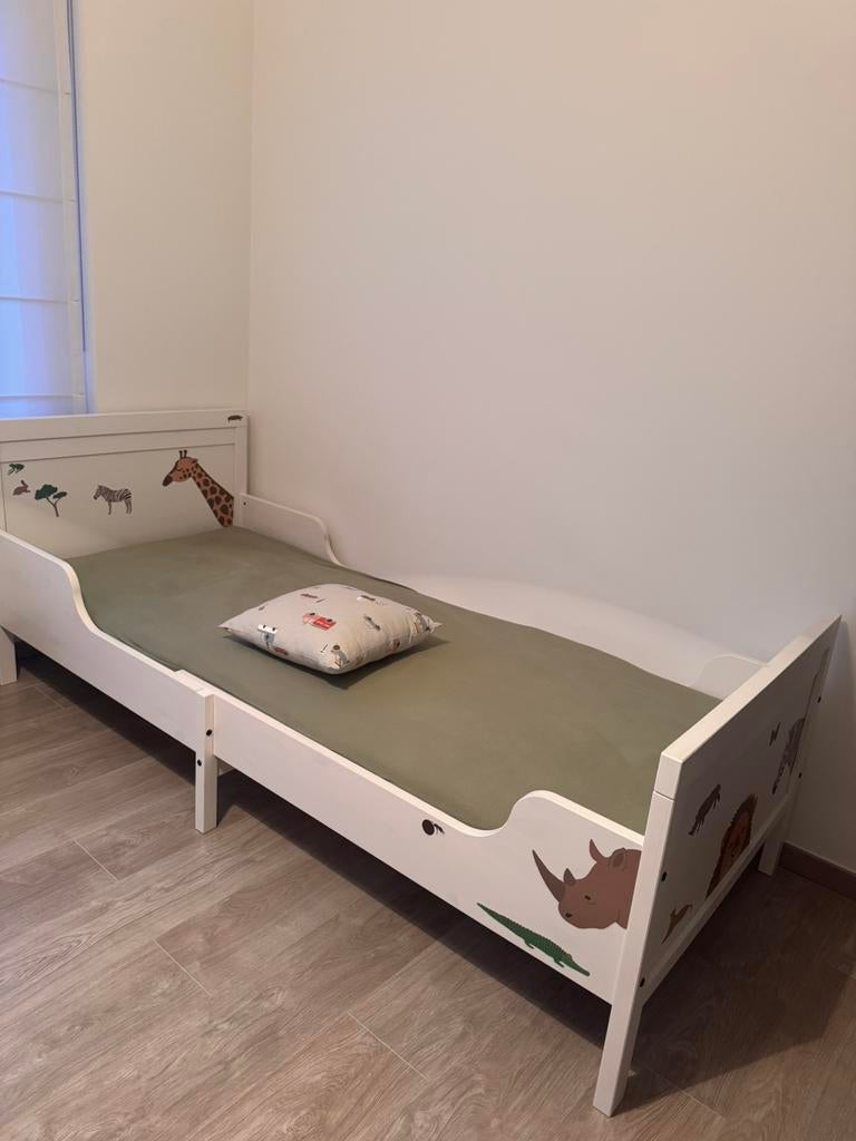 Meegroeibed, Enlèvement, Comme neuf, Matelas