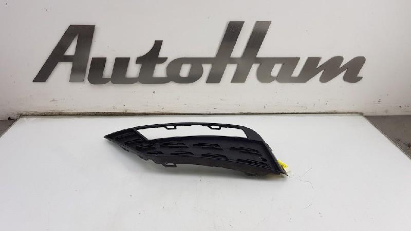 GRILLE DE PARE-CHOCS Seat Leon (5FB) (|5F0853665G|), Utilisé, Seat