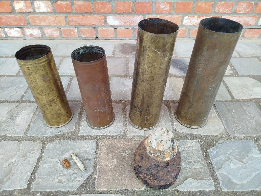 Bomhulzen in koper, Verzamelen, Ophalen of Verzenden, Landmacht, Overige typen