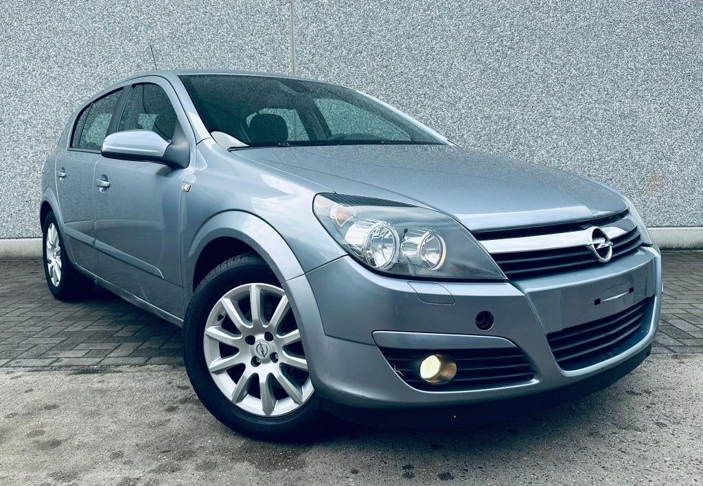 Opel Astra 1.6 benzine 56000KM-AUTOMAAT-AIRCO-CRUISE-GEKEURD, Autos, Opel, Achat, Entreprise, Noir, 5 portes