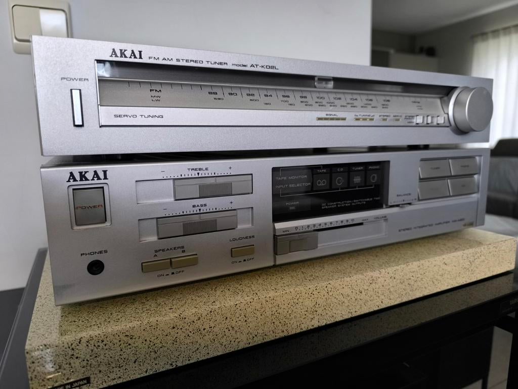 AKAI HIFI set - Ampli AM A201 - Tuner AT K02L, Tuner ou Radio, Comme neuf, Enlèvement, Composants en vrac