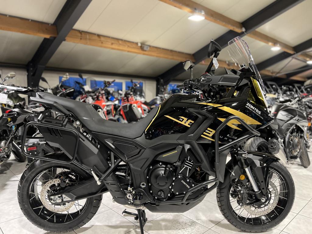 Zontes 703 F BLACK/GOLD 19, 700 cc, Bedrijf, Zontes, Meer dan 35 kW