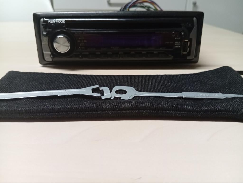 Auto radio stéréo cd