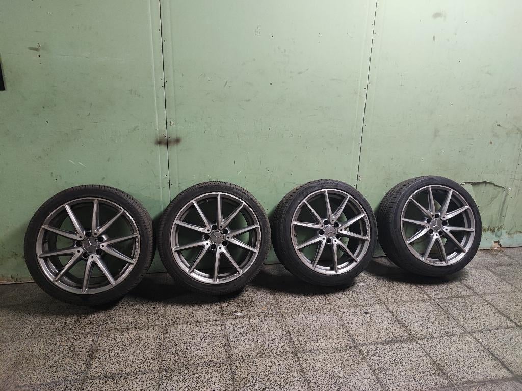 jeu de jantes AMG avec pneus, Pneus et Jantes, Véhicule de tourisme, Pneus été, 18 pouces