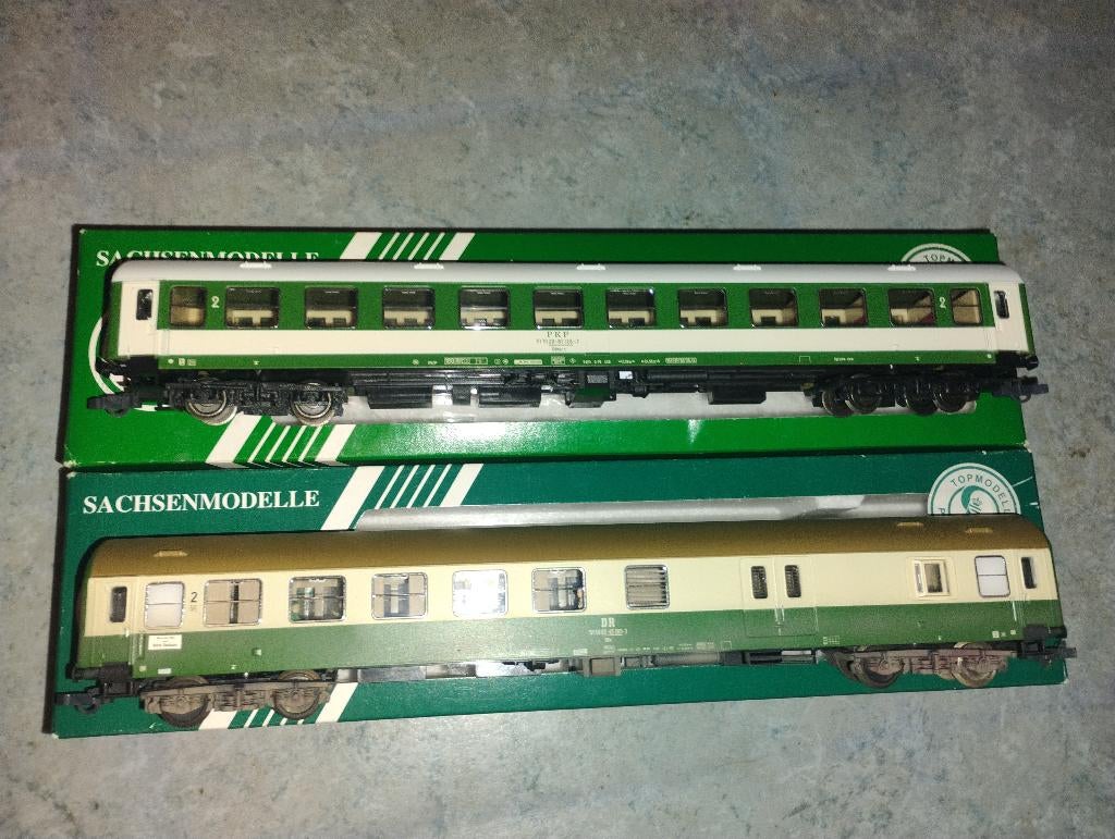 2 auto's UIC-Y 70 Sachssenmodelle Tillig PKP DR, Wagon, Ophalen of Verzenden, Zo goed als nieuw, Fleischmann