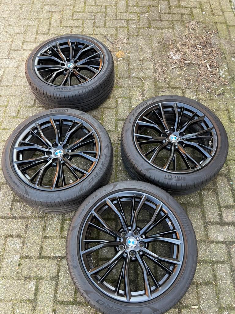 Jantes d'origine Bmw Série 5 G30 avec pneus d'été, Enlèvement, 19 pouces, Pneus été, Pneus et Jantes