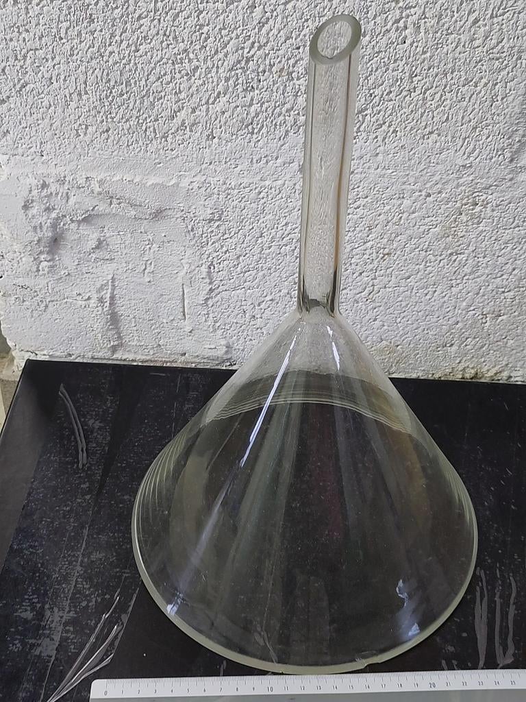 Entonnoirs en verre Schott Duran + divers entonnoirs de labo, Enlèvement