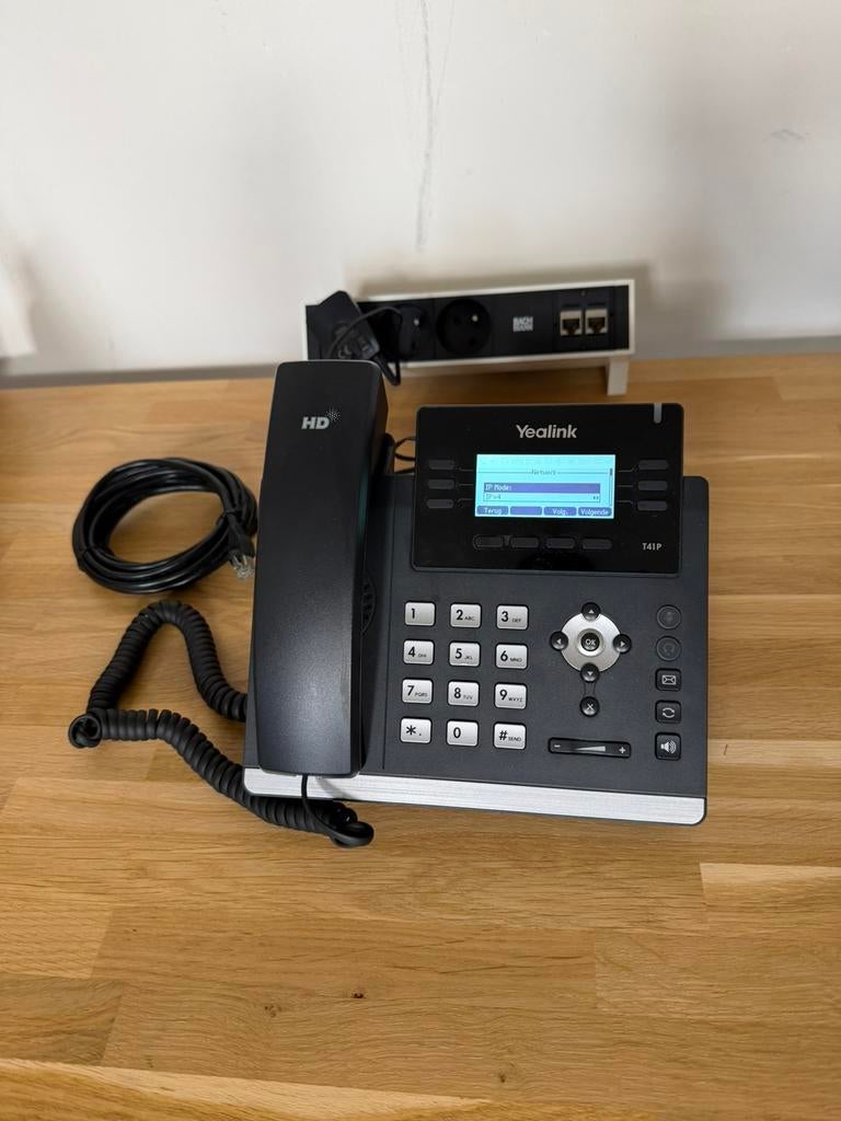 Yealink T41P VoIP Telefoon, Telecommunicatie, Ophalen, Zo goed als nieuw, Telefoon