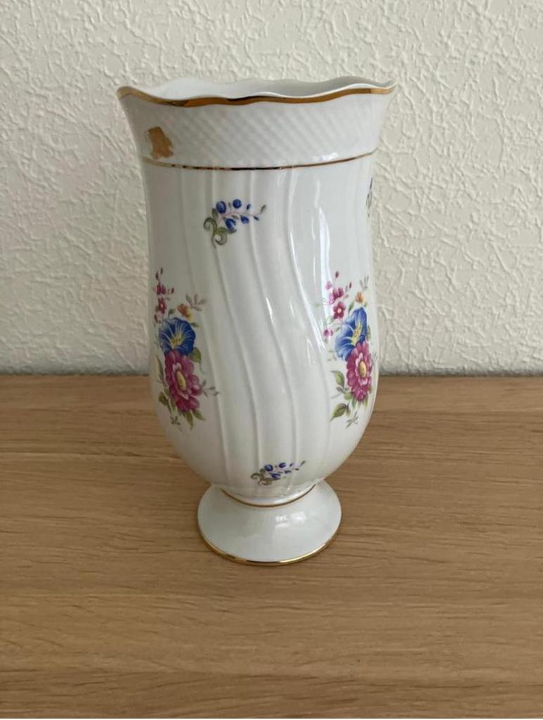 Hongaars porselein (hollohaza), Enlèvement