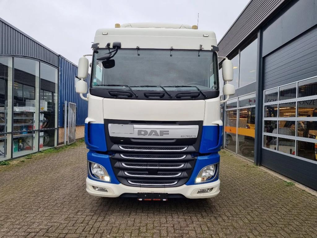DAF XF 106.440 EURO 6/ Intarder/ Webasto/ ADR / Klima, Auto's, Vrachtwagens, Automaat, 435 pk, Wit, Centrale vergrendeling