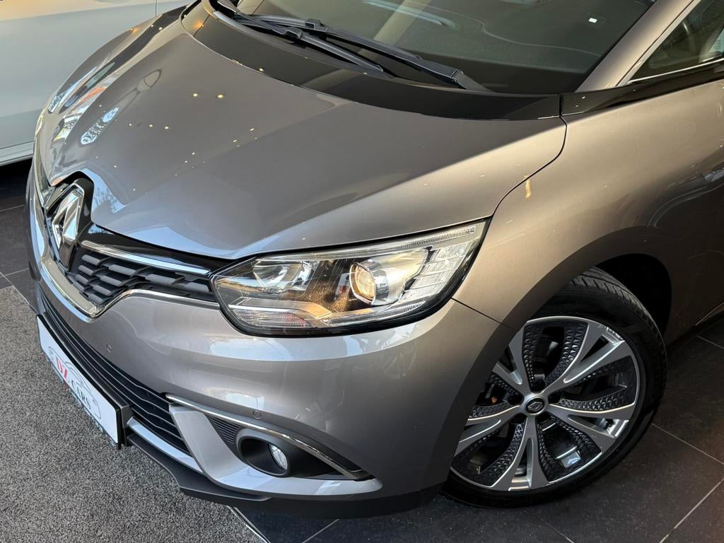RENAULT SCENIC 1.5DCI 110PK |NAVI | 7 PLAATSEN | PANO DAK |, Auto's, Renault, Monovolume, 4 cilinders, Leder en Stof, 7 zetels