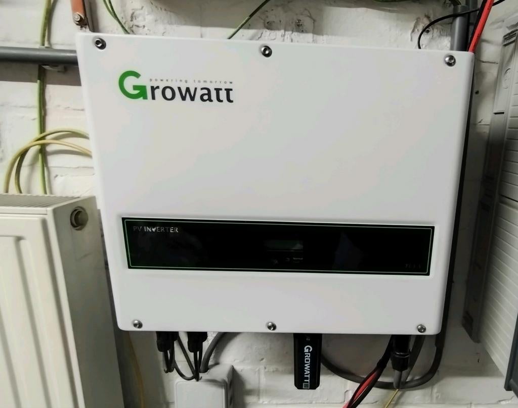 Onduleur Growatt 6000TL3-S avec dongle wifi, Bricolage & Construction, Enlèvement, Comme neuf, Autres types, 200 watts-crêtes ou plus