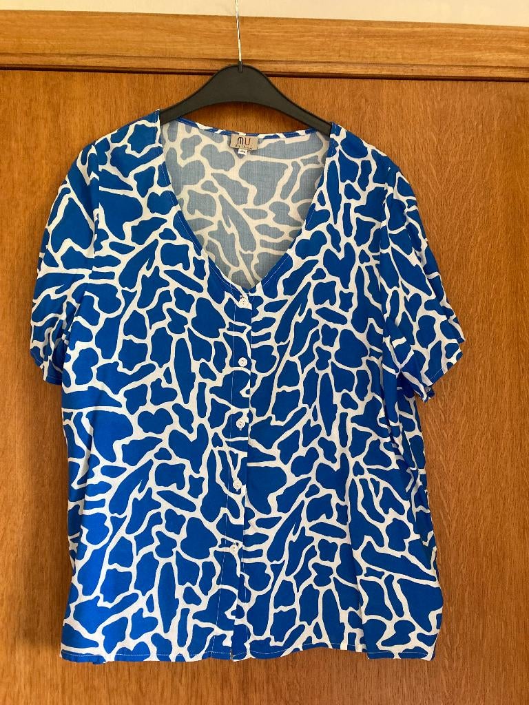 Blauw met witte zomerbloes met korte mouwen, Mi Vida, 44, Taille 42/44 (L), Enlèvement ou Envoi, Mi Vida, Comme neuf