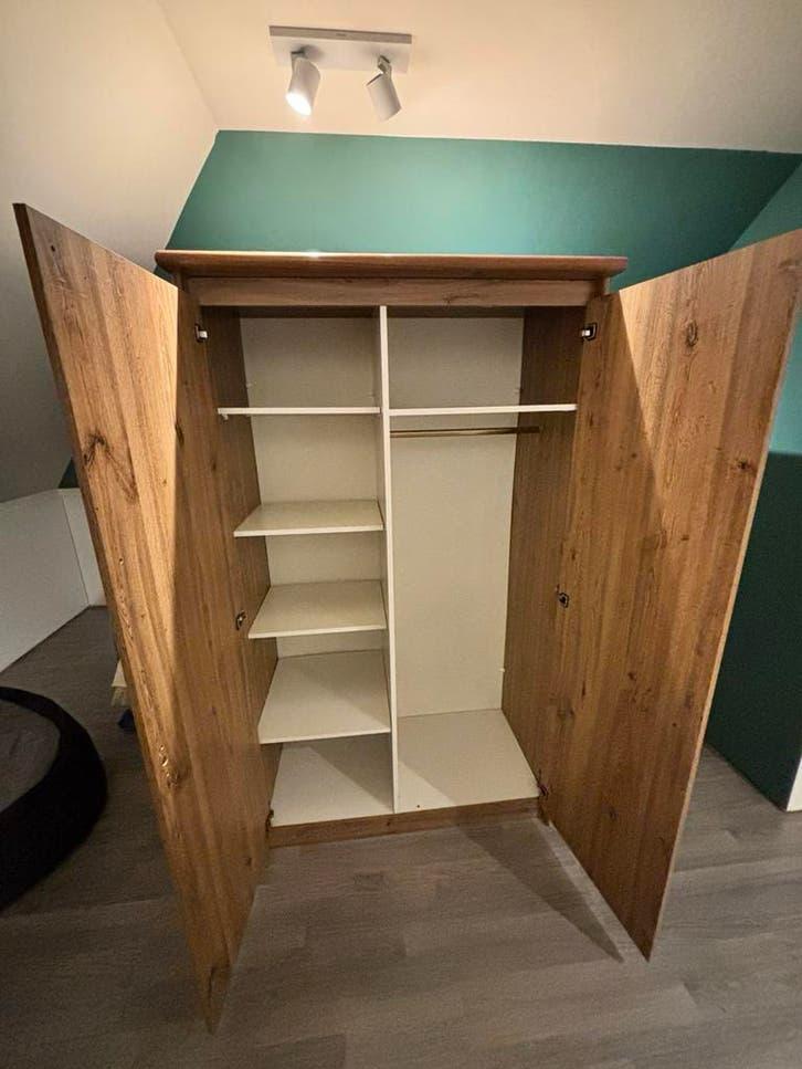 Mooie, stevige houten kast met legplanken en hangsysteem, Huis en Inrichting, Kasten | Kleerkasten, Ophalen, Met deur(en), Gebruikt