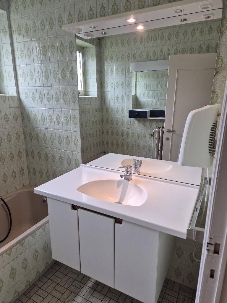 Siege salle de bain, Lavabo ou Évier, Comme neuf, 100 à 150 cm, 50 à 75 cm