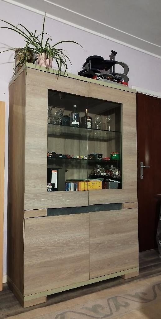 vitrine et buffet, Enlèvement, Verre, Avec tablette(s)